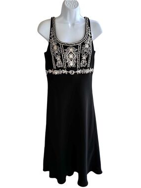 Maggy London Embroidered Midi Dress